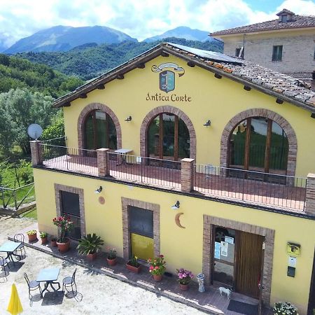 Agriturismo Antica Corte Montatteglia 外观 照片