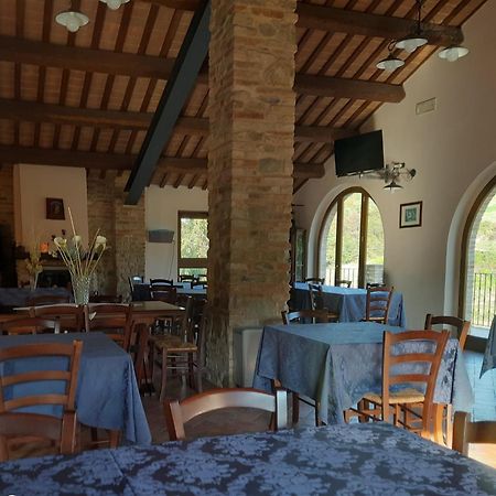 Agriturismo Antica Corte Montatteglia 外观 照片